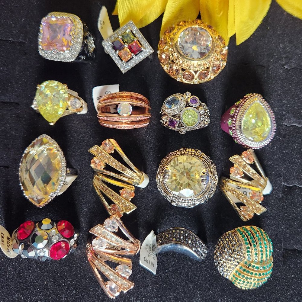 15 Fashion Rings Asst. Colors & Shapes Size 9 Jewelry Bundle